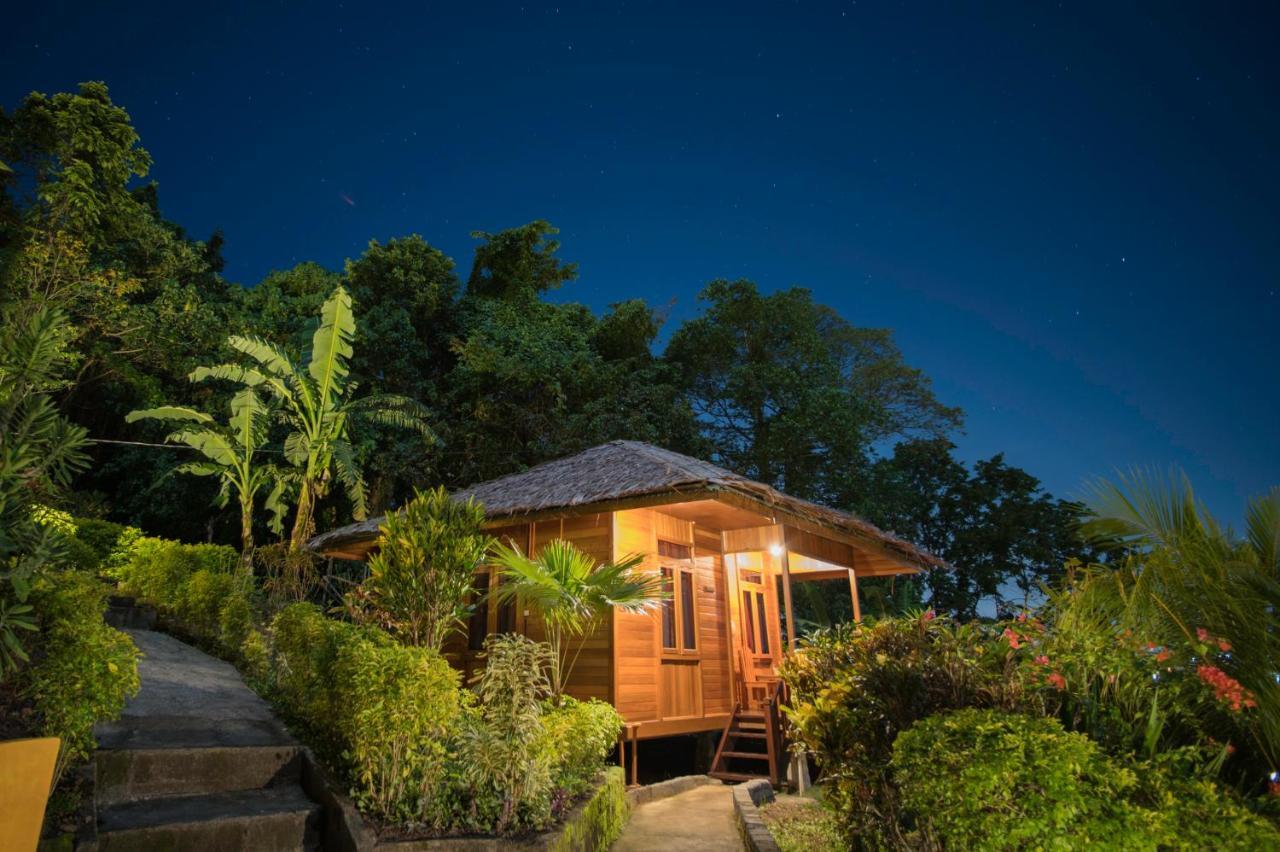 K2 Lembeh Dive Resort Bitung Exteriér fotografie